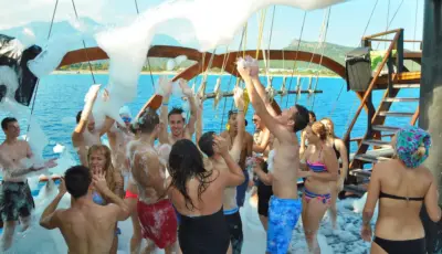 Alanya Boat Tour Tursay Travel 12