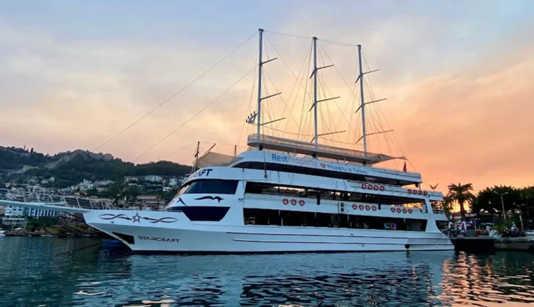 Alanya Starcraft Boat Tour