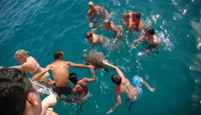 Alanya Catamaran Boat Tour - Tursay Travel