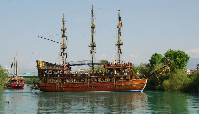 Manavgat Boat Tour from Side